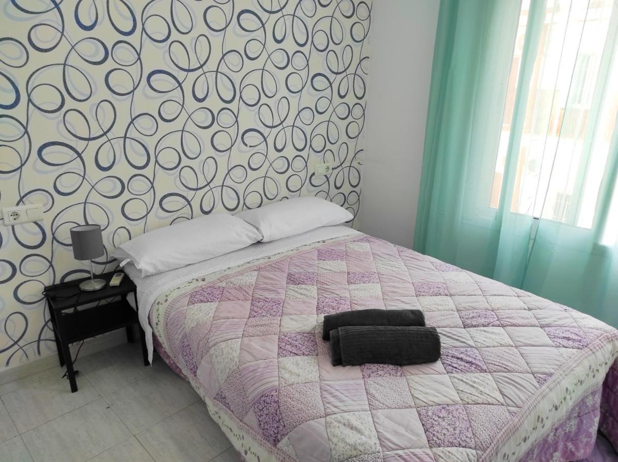 מאלגה Apartamentos Centro Historico מראה חיצוני תמונה